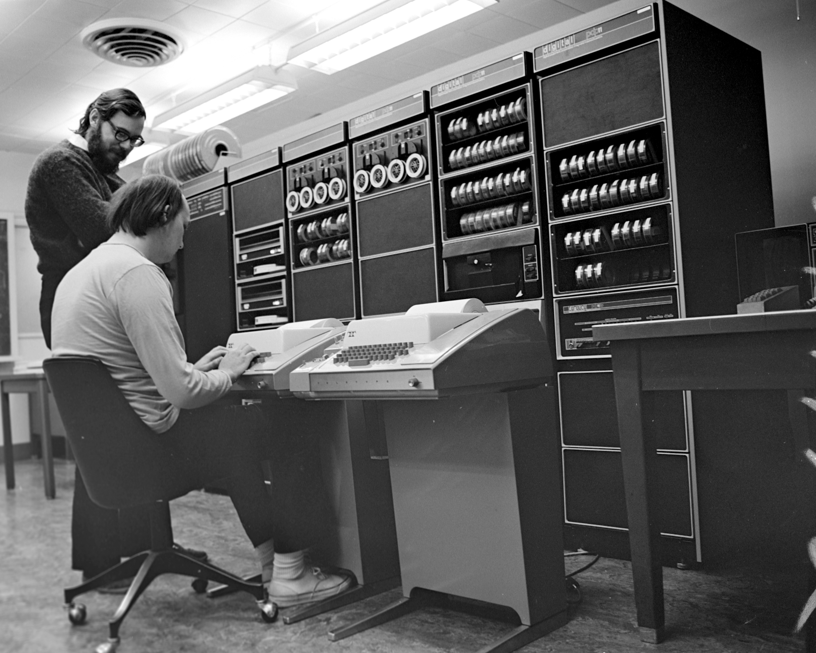 Hola, mundo!»: ¿Quién fue Dennis Ritchie? – Sólo es Ciencia
